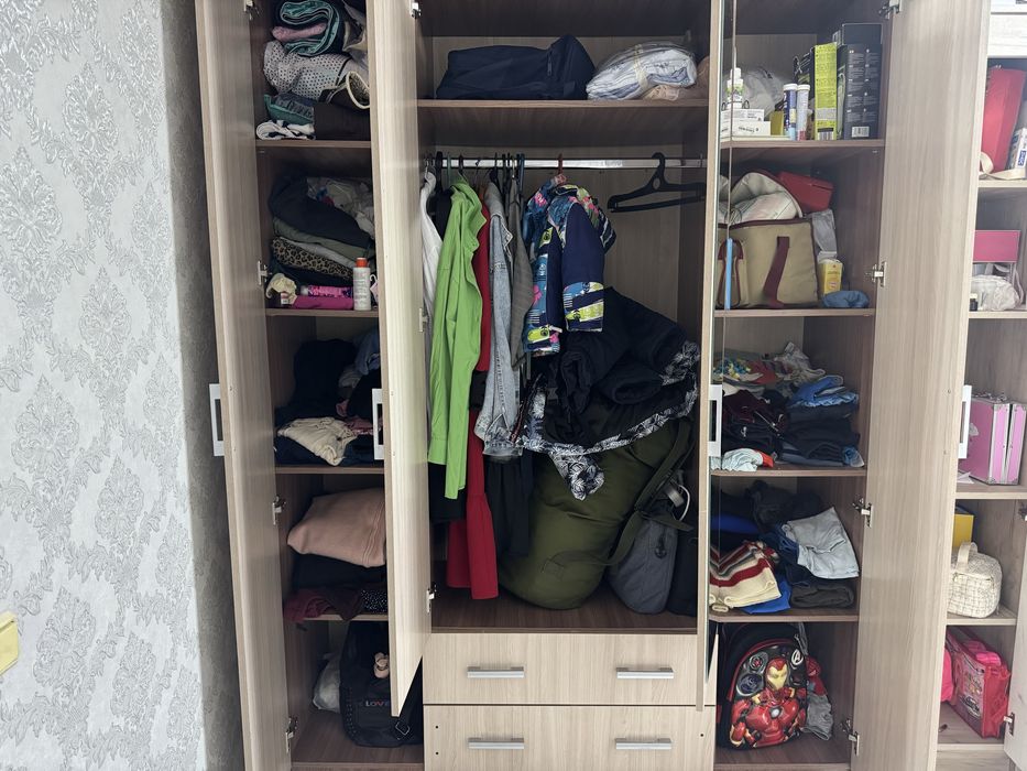 Шкаф квадро в квадре