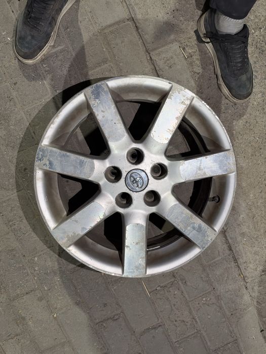 Диский нна  R17
