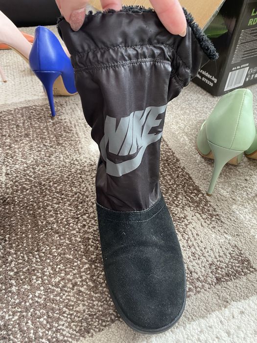Дамски боти Nike