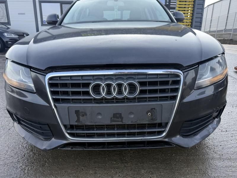 Bara fata completa (cu ceva defecte) Audi A4 8K2, B8 Berlina culoare l