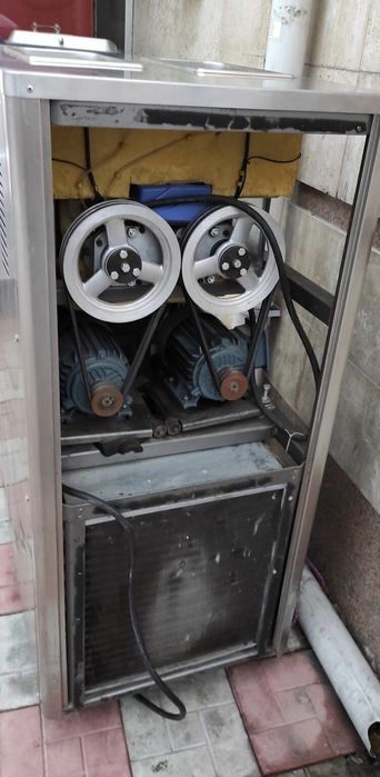 Фризер сотилади 380v