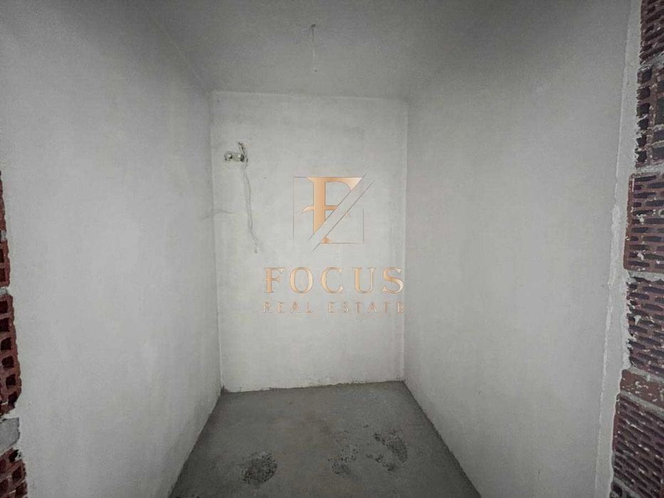 Продава се Тристаен апартамент в Пловдив, Христо Смирненски - 115 кв.м за 1044 €/кв.м - Снимка #6