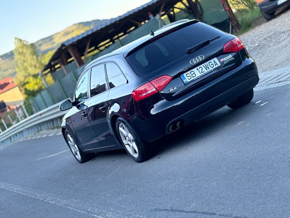 Audi a4 b8 2010  177cp