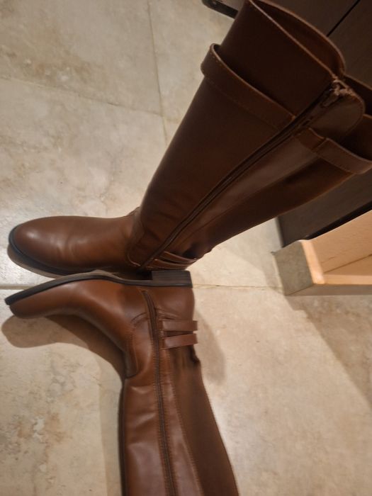 Дамски чизми номер 38