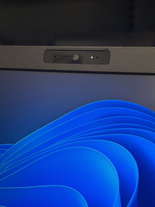 Като нов! Японски лаптоп Fujitsu E556 i5/8GB RAM/256GB SSD, 3м. гаранция!