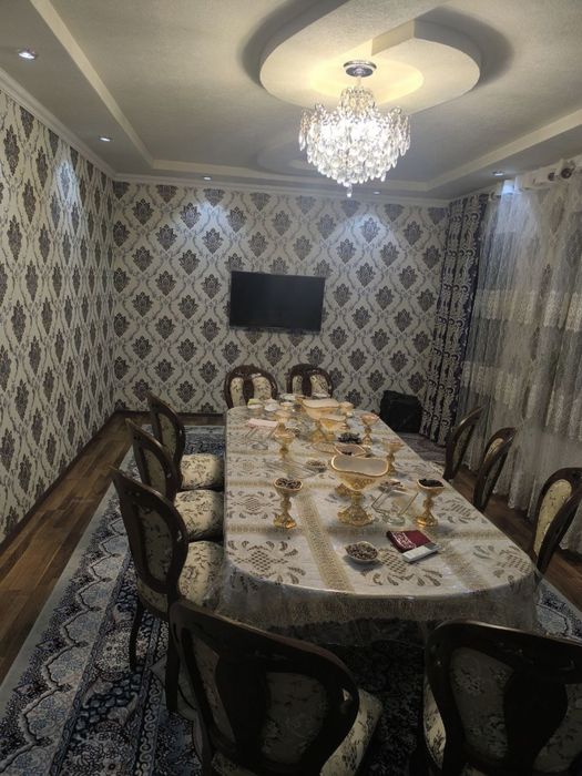 Срочно уй сотилади