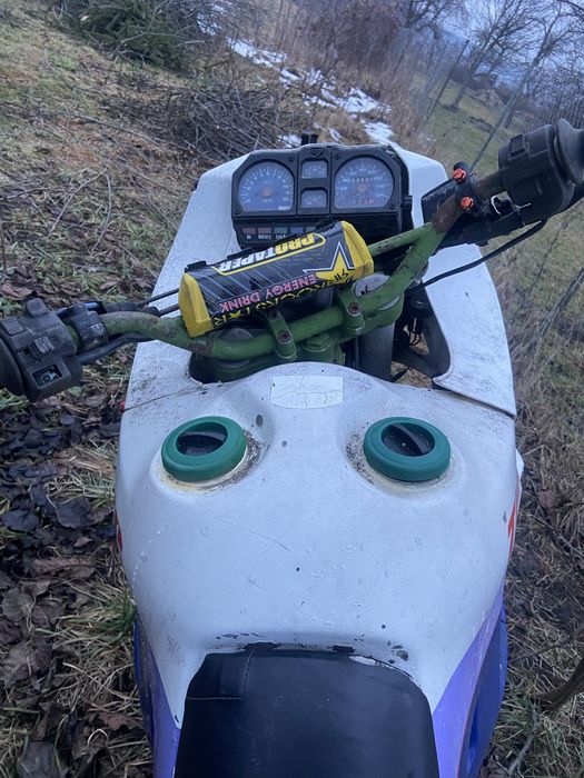 Vand aprilea si kxd defect