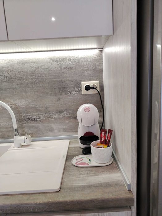 Луксико е с гараж ап.двустаен за нощувки до Гранд мол Лабиринт Фамилия