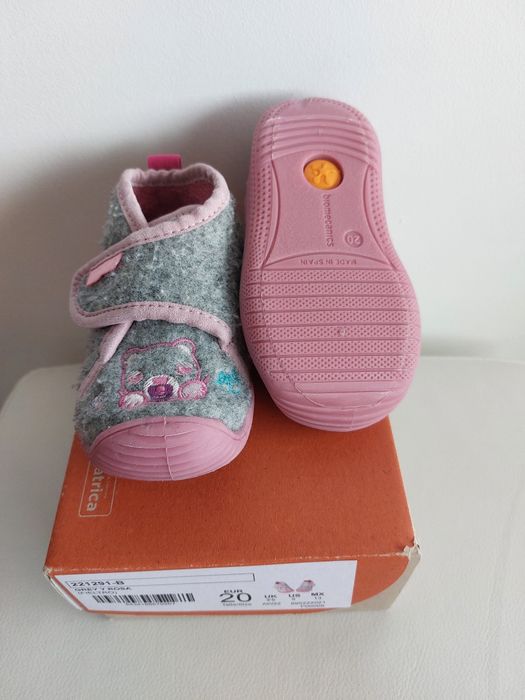 Обувки на Biomecanics