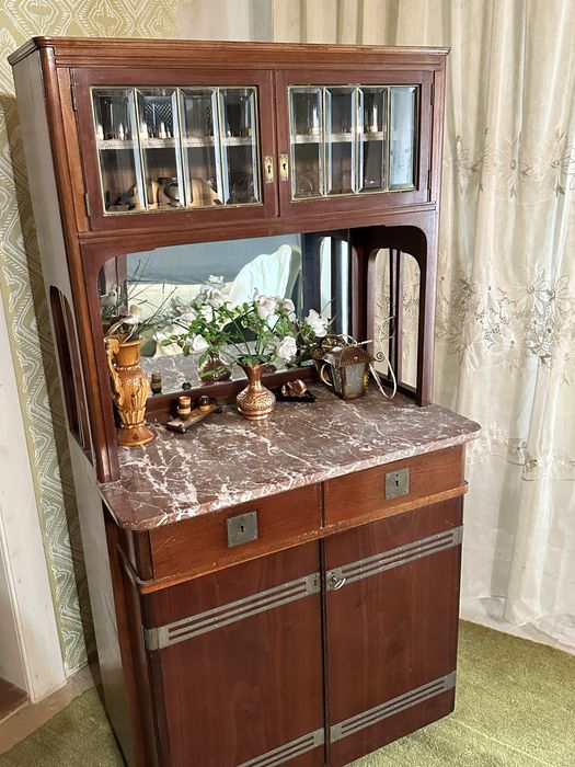 Mobila din lemn masiv, piese de colecție, antichități autentice