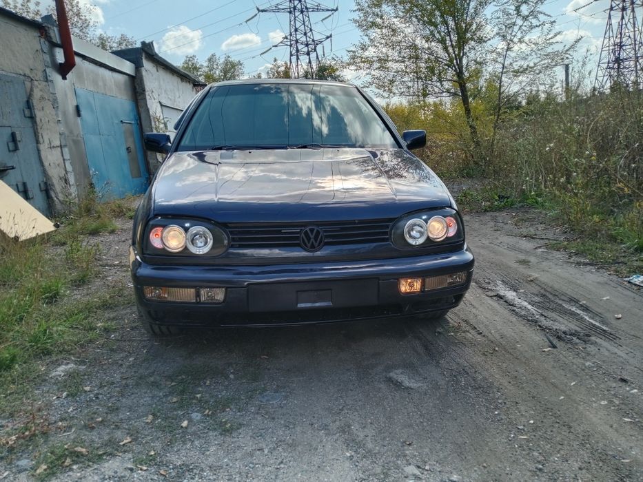 Продам  гольф  3