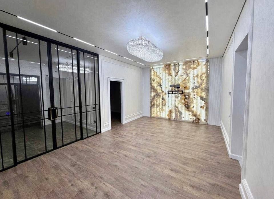 Продаётся квартира в ЖК Charx Novza Ор Самарканд Дарвоза