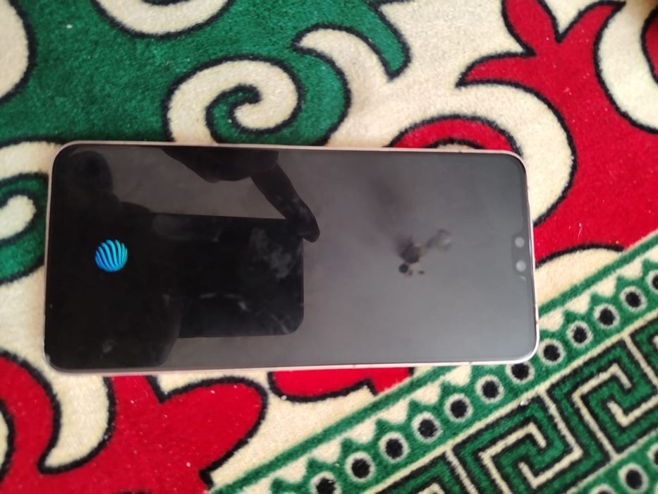 Продам Телефон  Vivo 5G