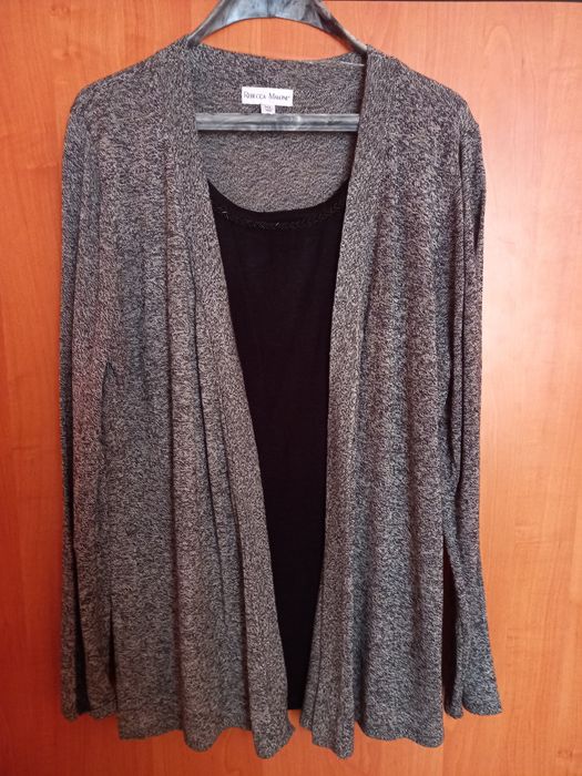 Продавам нови яке и ефектна туника.