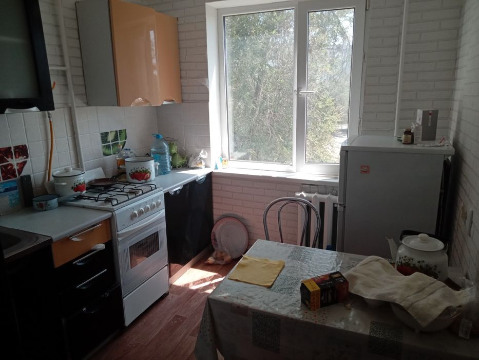 Продам 2 комн квартиру в г. Актобе, 3-этаж,  Космос