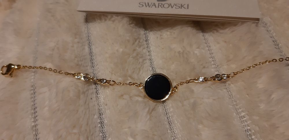 Bratara Swarovski,noua,model superb