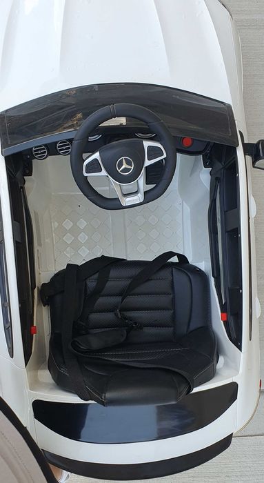 Moni Акумулаторен джип Mercedes GLC 63 S, Бял