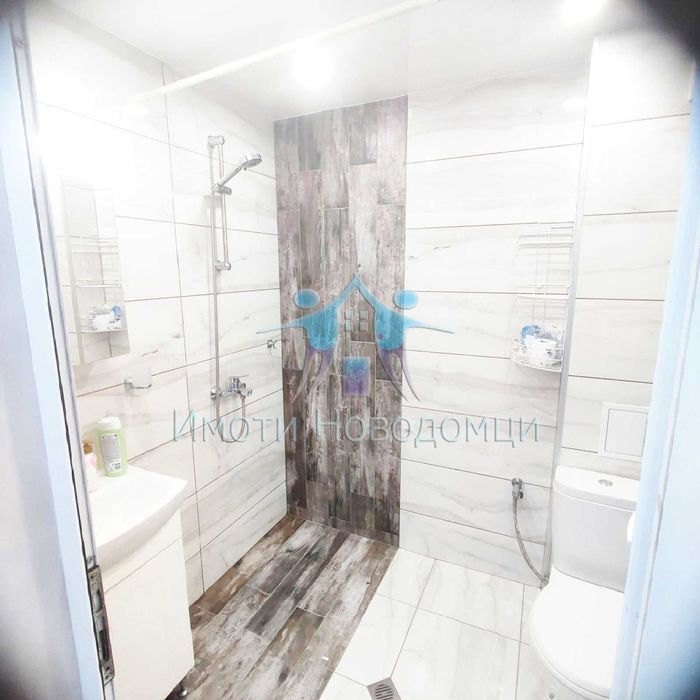 Продава се Тристаен апартамент в Шумен, Пазара - 90 кв.м за 867 €/кв.м - Снимка #6