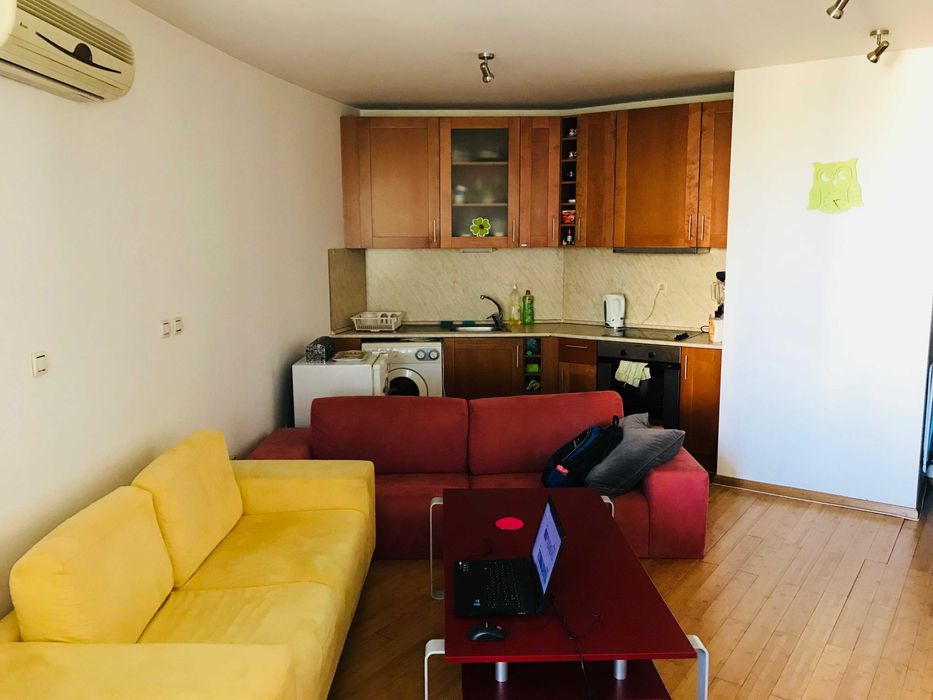 Дава се под наем Двустаен апартамент в София, Изток - 80 кв.м за 373.83 € - Снимка #1