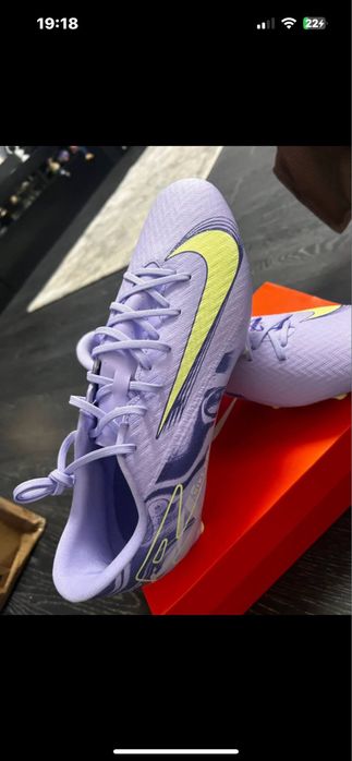 Ghete fotbal noi Nike Zoom Vapor 16 Academy FG