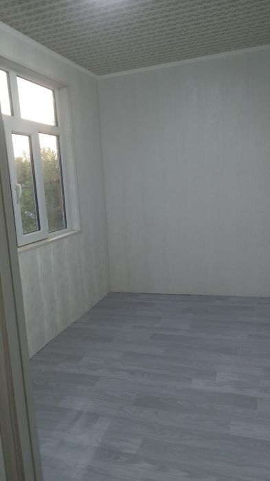 Чирчик Хокимят Амир Темур шох куча. 1-хонали. Банк оркали хам сотилади