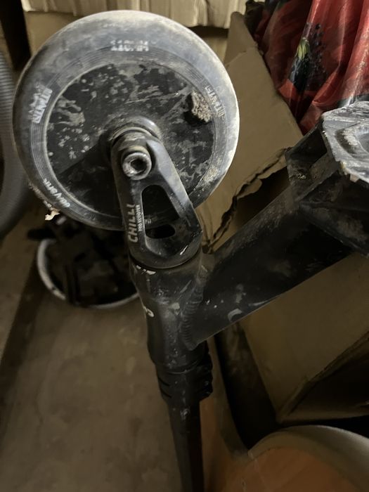 Трюковой самокат от CHILLI