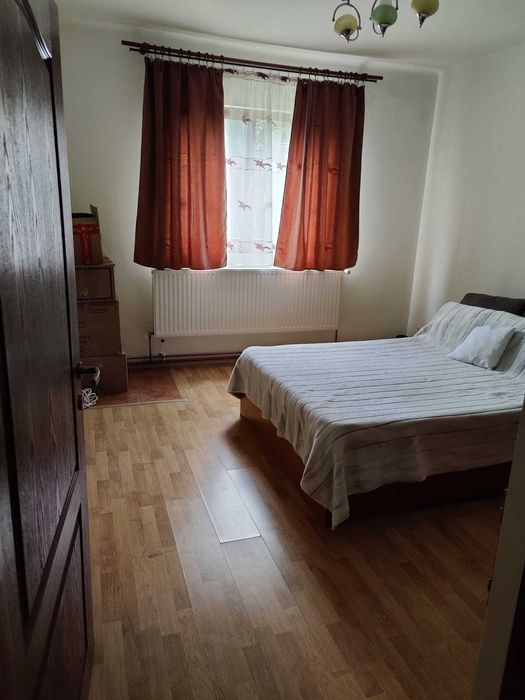 Casa de vanzare 6 camere Baicoi - Proprietar