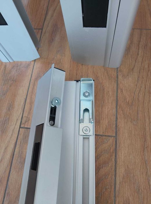 Inchizator oblon aluminiu maner oblo bena iveco sprinter ducato clanta