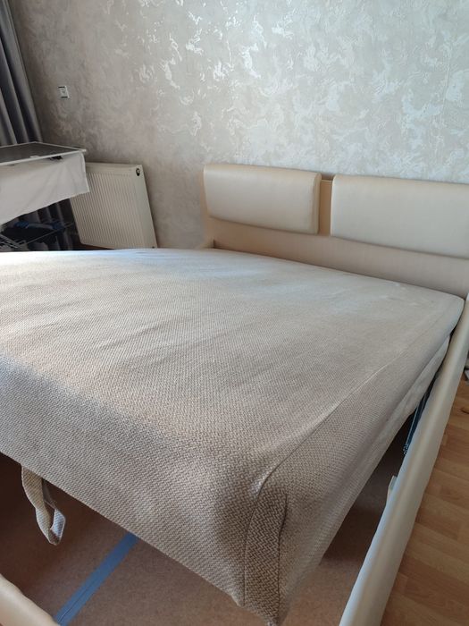 Продам спальный кровать