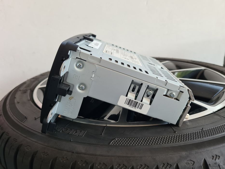 Sistem multimedia originala Renault  / Dacia  Radio CD, USB, Bluetooth