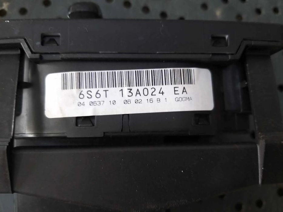 Bloc lumini ford fiesta 5 6s6t13a024ea