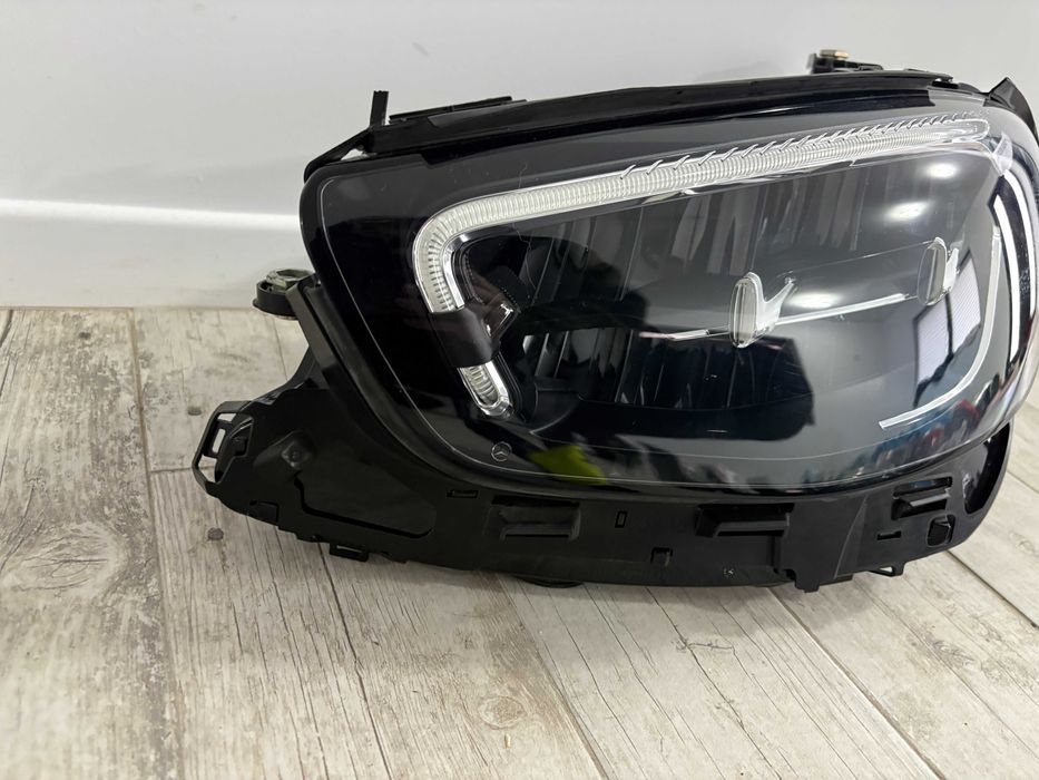 Far stanga full led Mercedes E class W213 facelift cod A2139069109