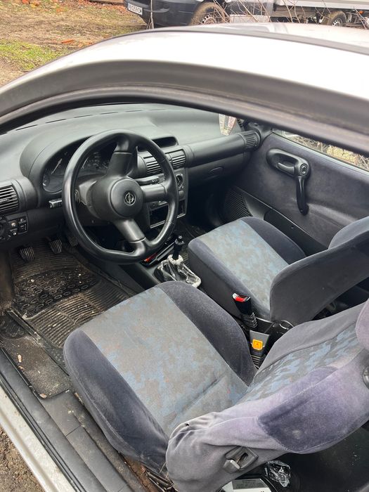 Опел Корса климатик