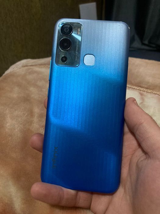 Продам либо обменяю Infinix hot 12i