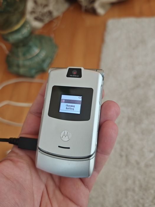 Telefon  Motorola V3 RAZR
