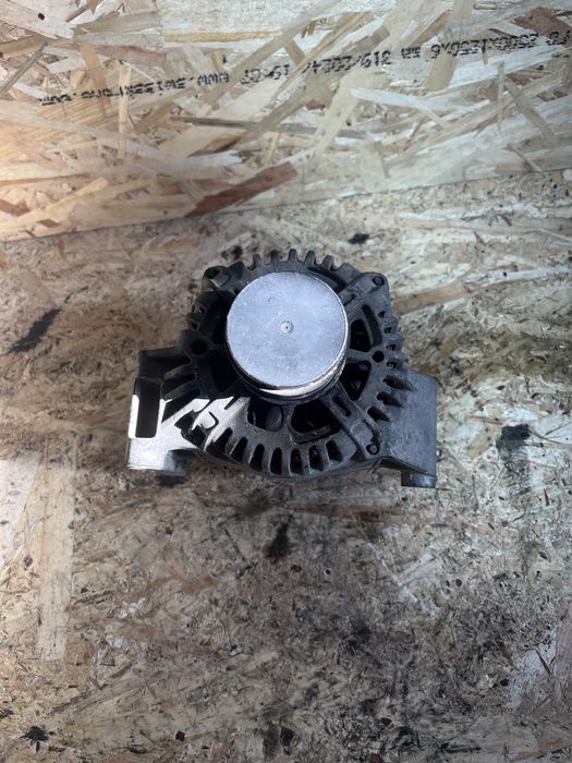 Alternator 1.3 CDTI Opel Corsa D-C/Agila/Meriva cu Mufa sau Papuc