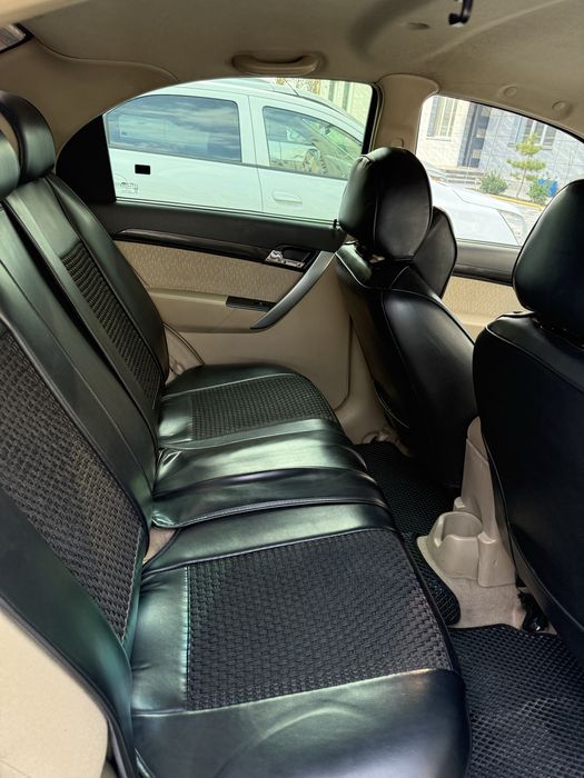 Chevrolet Nexia 3 bejiviy salon