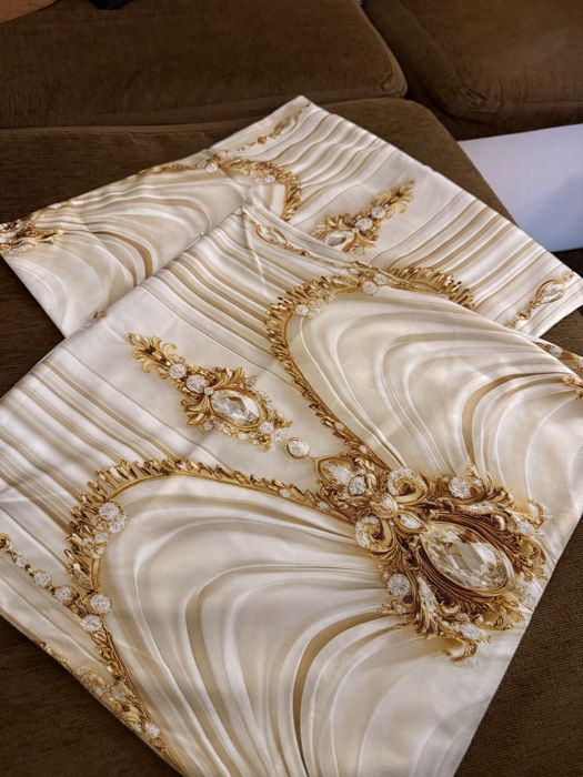 Калъфки за възглавници златни