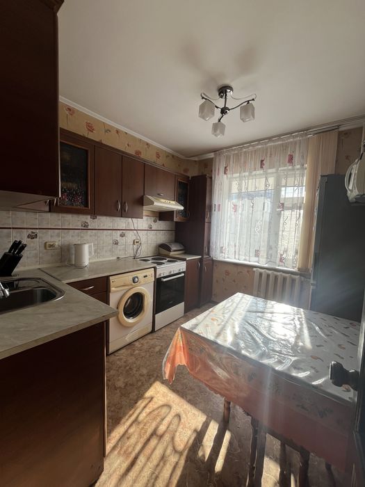 Продается 4 комнатная квартира, Степной 2