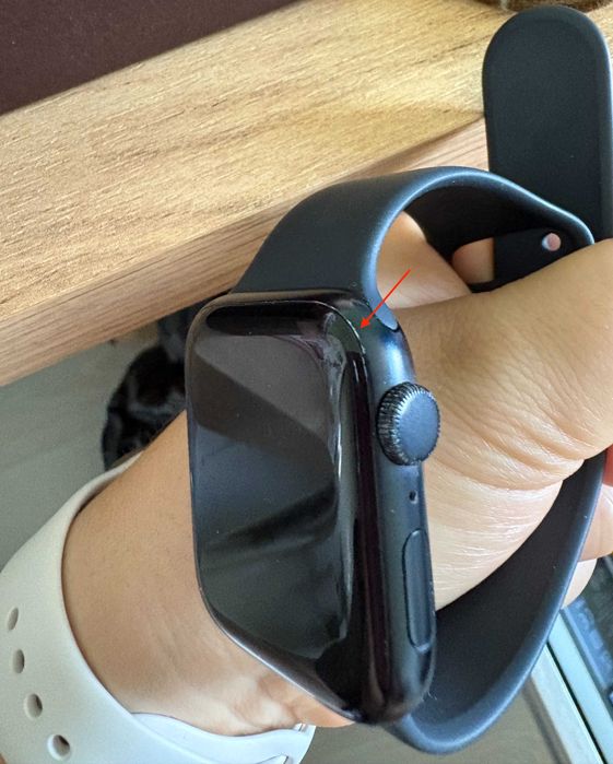 Apple Watch SE (2nd Gen) 44mm Midnight Aluminum на 90% батерия