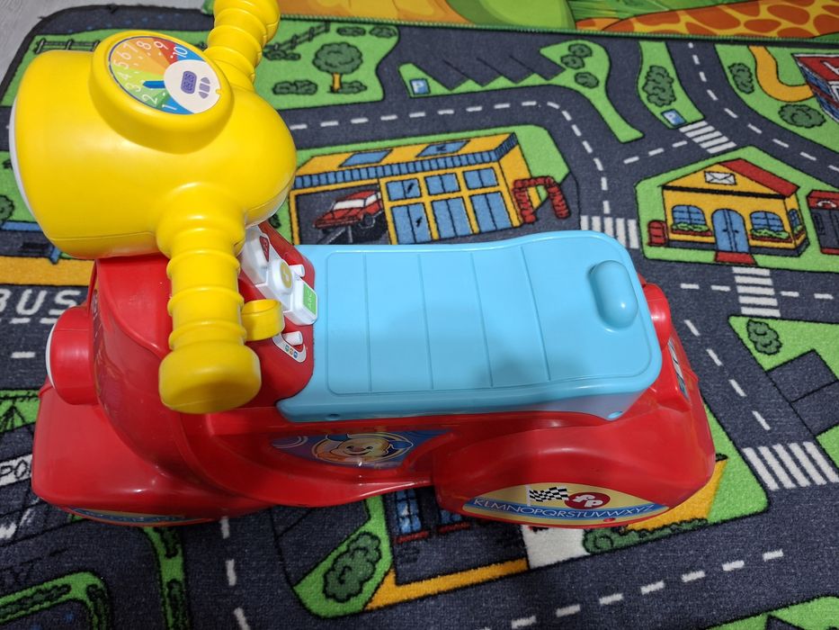 Детска Кола за бутане Fisher-Price