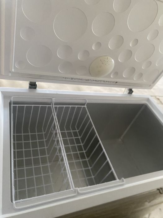 Продам Морозильник haier