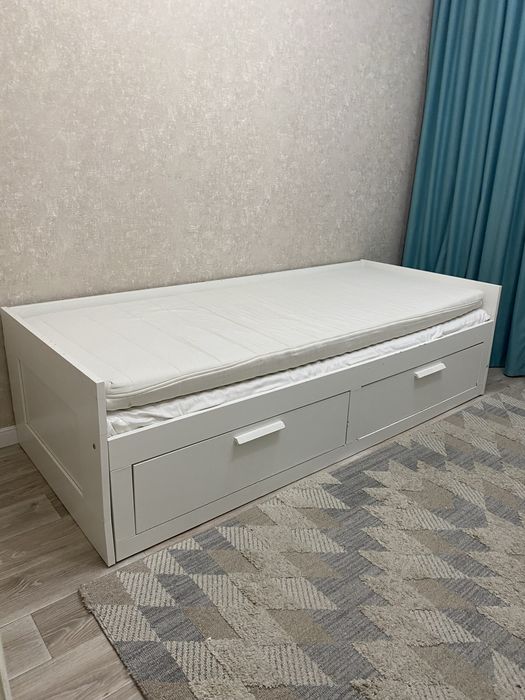 Продам кровать IKEA