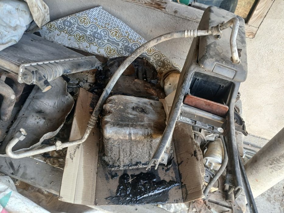 W210 лупарик мерседес запчасти w