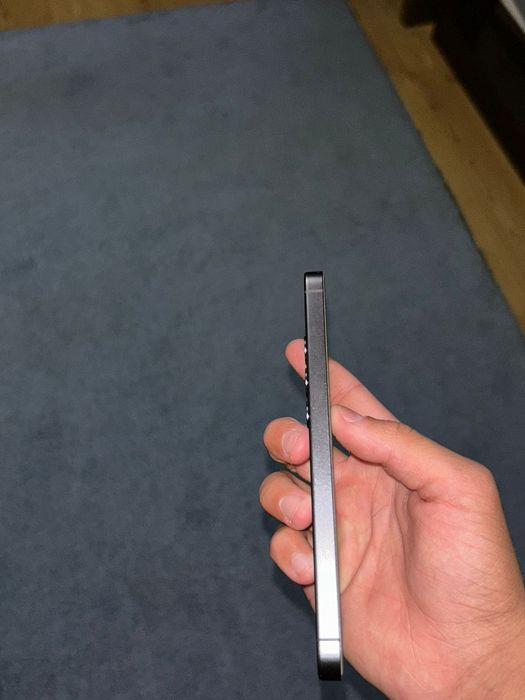 Продам Samsung s24fe