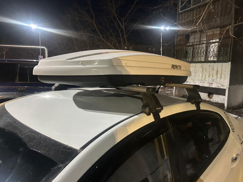 Продаеться Автобокс