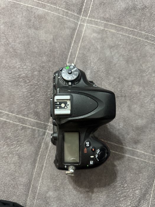 Nikon d610 (на запчасти) либо ремонт