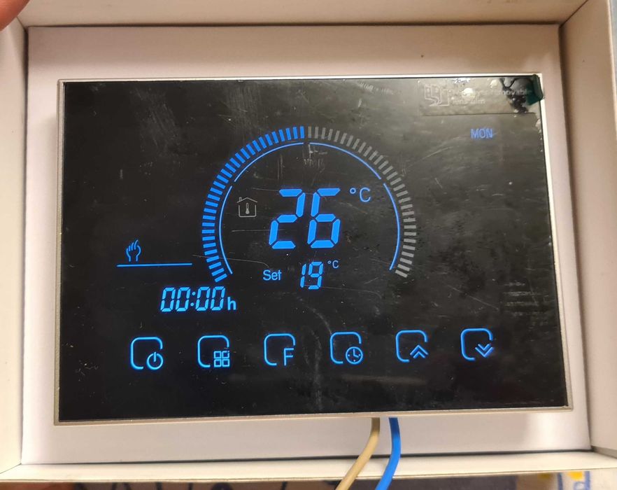 Termostat centrala Wi-Fi BHT-8000 Touchscreen, control vocal, Meteo