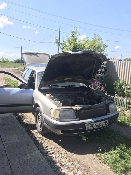 Продам Ауди 100с4