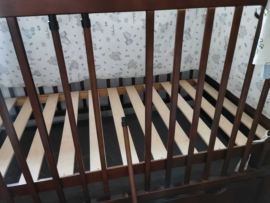 Patut bebelus/copii din lemn masiv